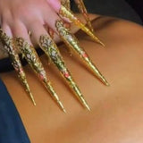 Sereni Scratch – Head & Back Scratch Therapy • 60 mins •